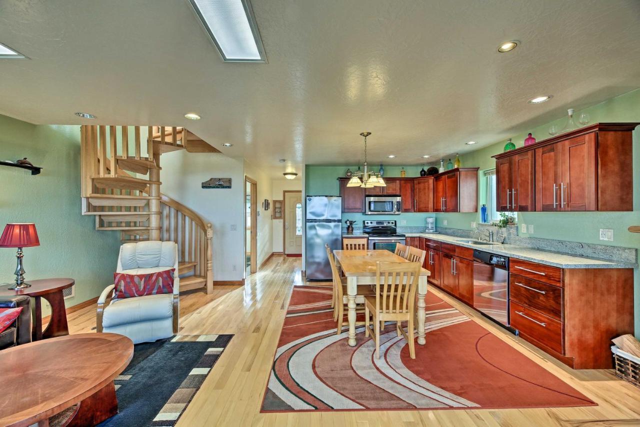 Sanderling Sea Cottages, Unit 9 With Ocean Views! Waldport Exterior photo